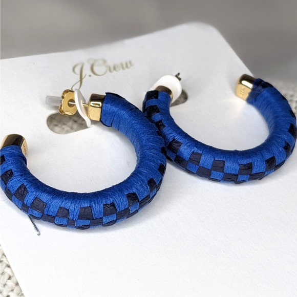 NEW J. Crew Raffia Hoop Earrings Blue Gold Style #B1322 MSRP $68 - Picture 5 of 7